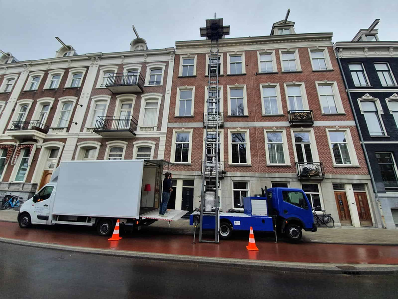 Cover photo of ↕ Verhuislift huren in Amsterdam ↕